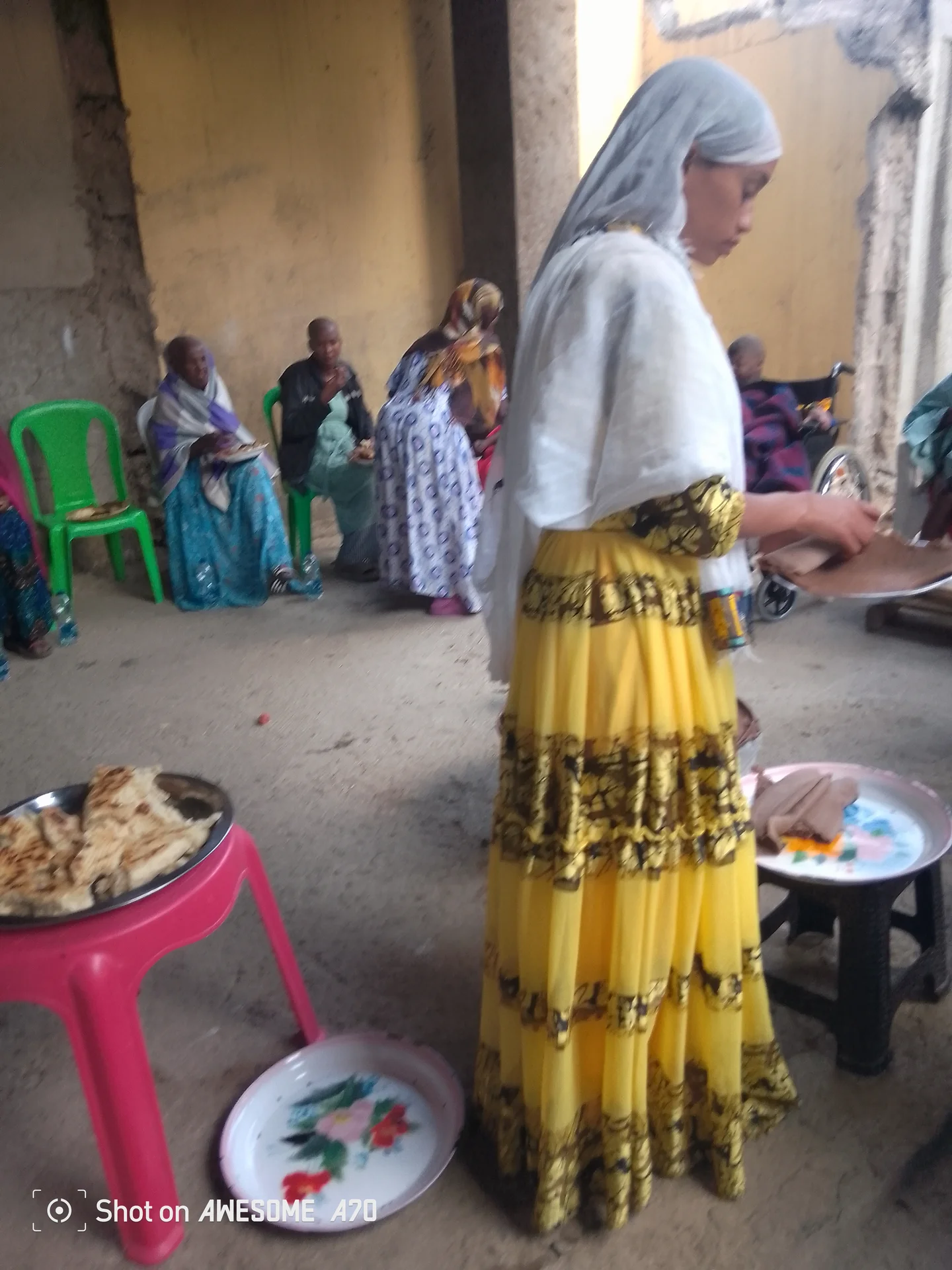 Weekend lunch and tutoring session for children from low-income families.