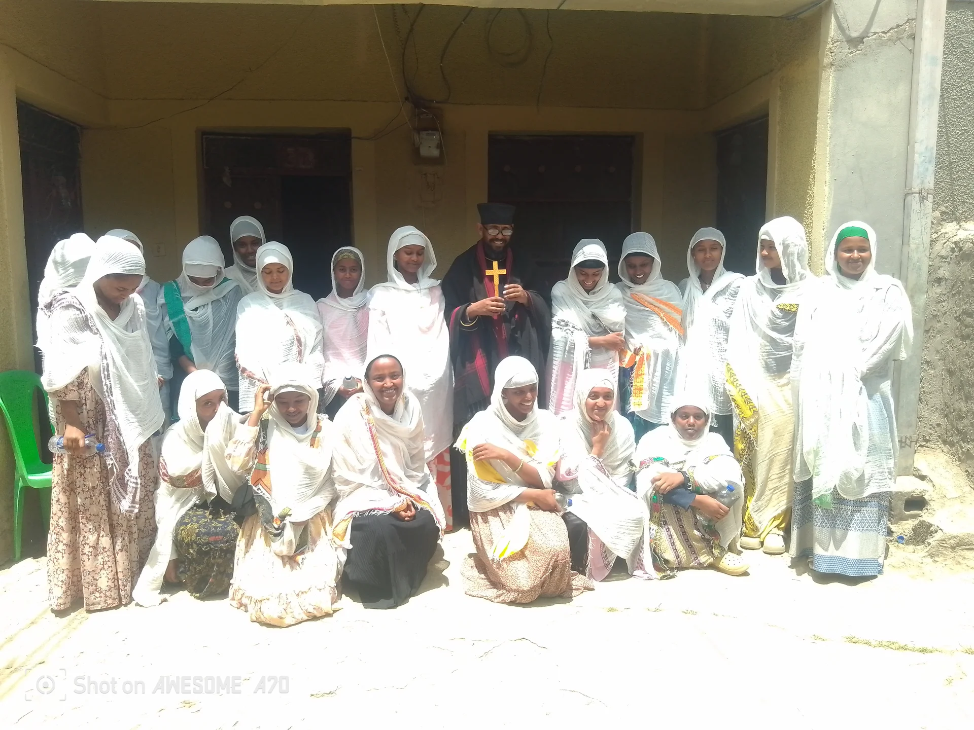 Organizing distribution of clean water containers.